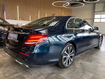 Mercedes-Benz E 350d *LED*KAMERA*NAVI*PDC*BURMESTER*CARPLAY*
