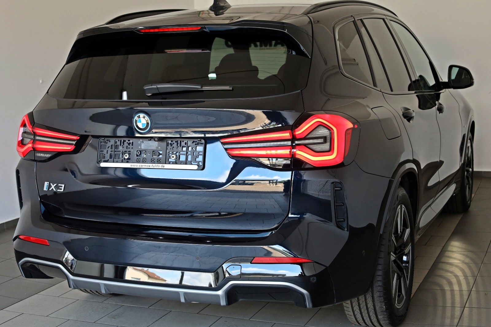 Fahrzeugabbildung BMW iX3 Inspiring+M Sport,Leder,Navi,LED,SH,Panorama