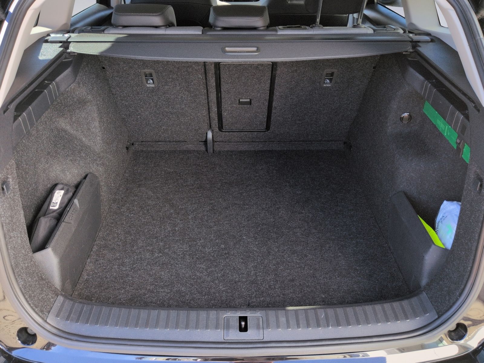 Enyaq iV 85x LOFT 4x4 WÄRMEPUMPE+KAMERA+NAVI+