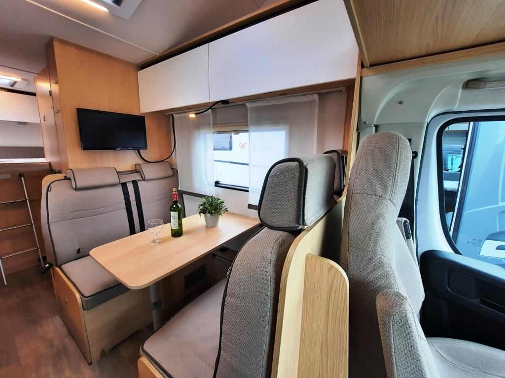 Fahrzeugabbildung LMC Tourer A 690 G Verfüg./Sparen Sie 19.699,- €