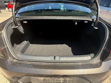 Volkswagen Passat - 7