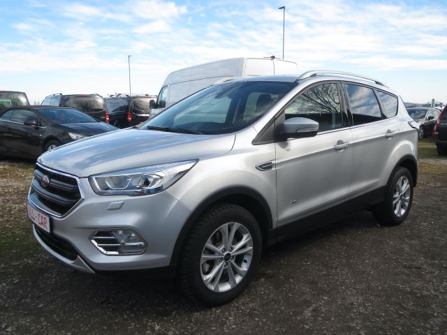 Ford Kuga2.0 Titanium AWD*Navi*PDC*LED*SHZ*LHZ*ALU*BT