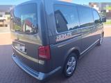 Volkswagen T5.2 MultivanHighlineDSG,Klima,Navi,TüvNeu140PS - graue Volkswagen T5 Multivan