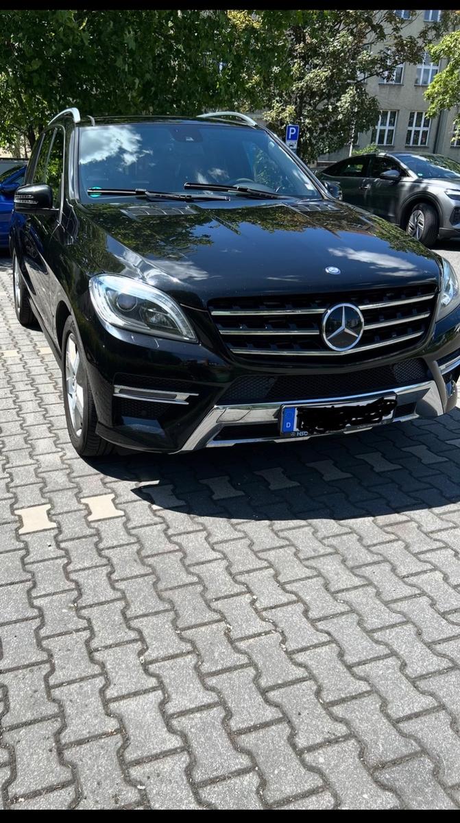 Mercedes-Benz ML 350 BlueTEC 4MATIC AMG Line