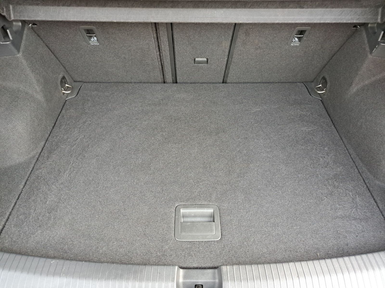 Volkswagen T-Roc - Bild 13