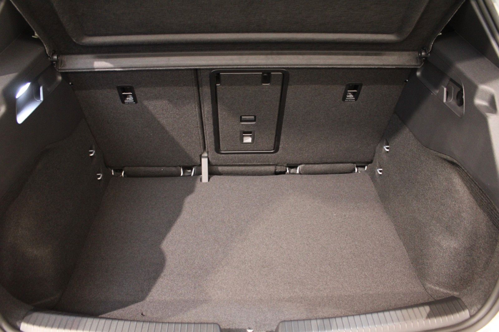 Cupra Born - Bild 11