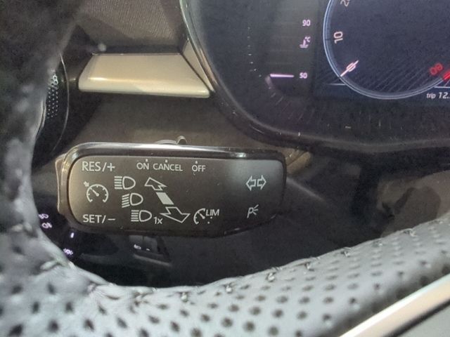Fahrzeugabbildung SKODA Fabia 1.0 TSI Balance PAKET LICHT SICHT & WINTER