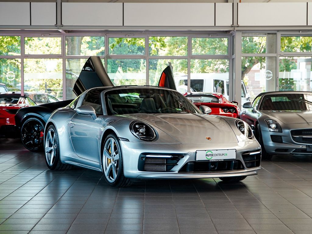 Image of Porsche 992