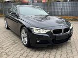 BMW 330i Limousine M Paket - BMW 330 Limousine 330i m paket mit Benzin-Antrieb