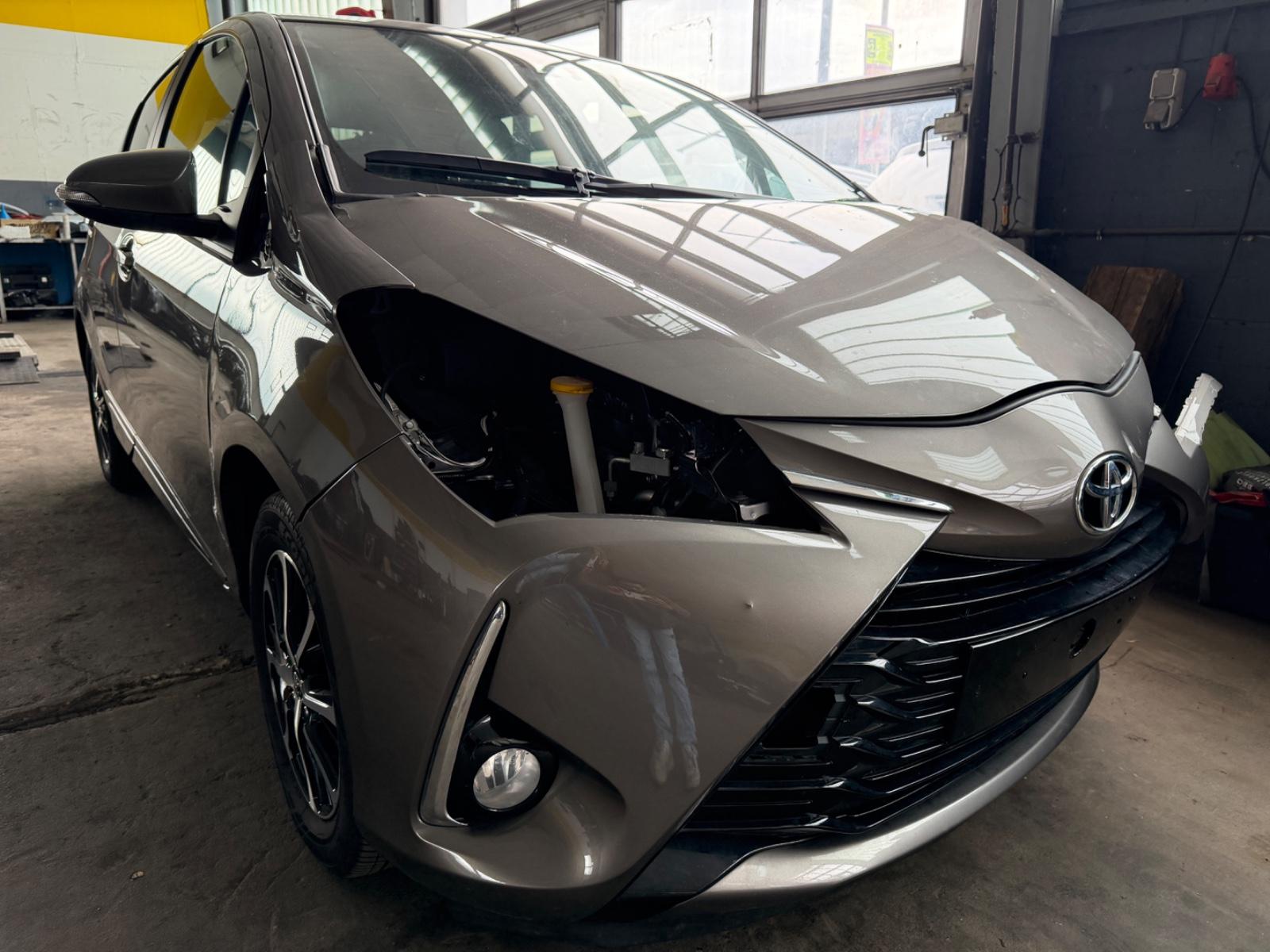 Toyota Yaris Basis