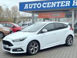 Ford Focus 2,0 EcoBoost ST Exklusiv-Paket Led.*RECARO - Ford Focus: Leder