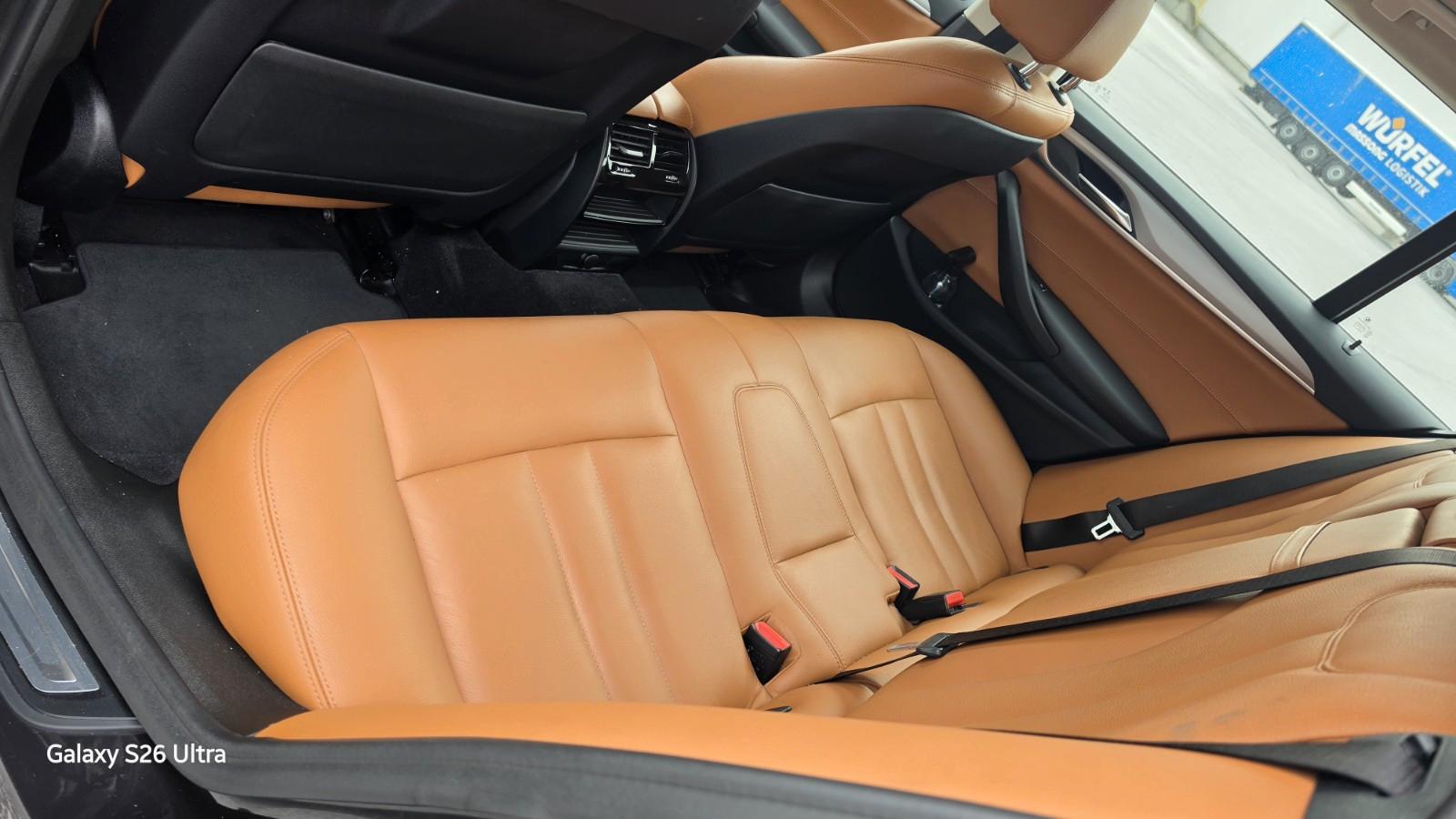 BMW 530d Touring A -