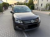 Volkswagen Tiguan 2.0 TDI SCR 4MOTION BMT Sport & Style... - VW Tiguan Gebrauchtwagen in Dresden