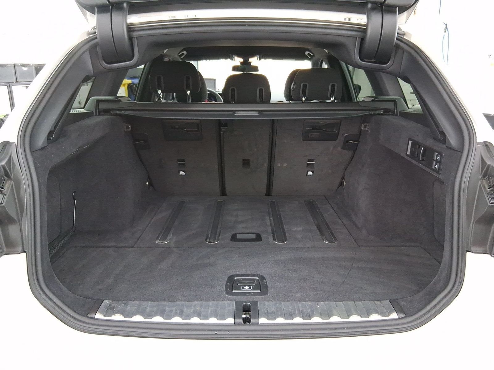 BMW 320 - Bild 12