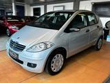 Mercedes-Benz A 150 *46-TKM* AUT./SHZ/KLIMA/TEMPOMAT/MFL - silberne Mercedes-Benz A 150