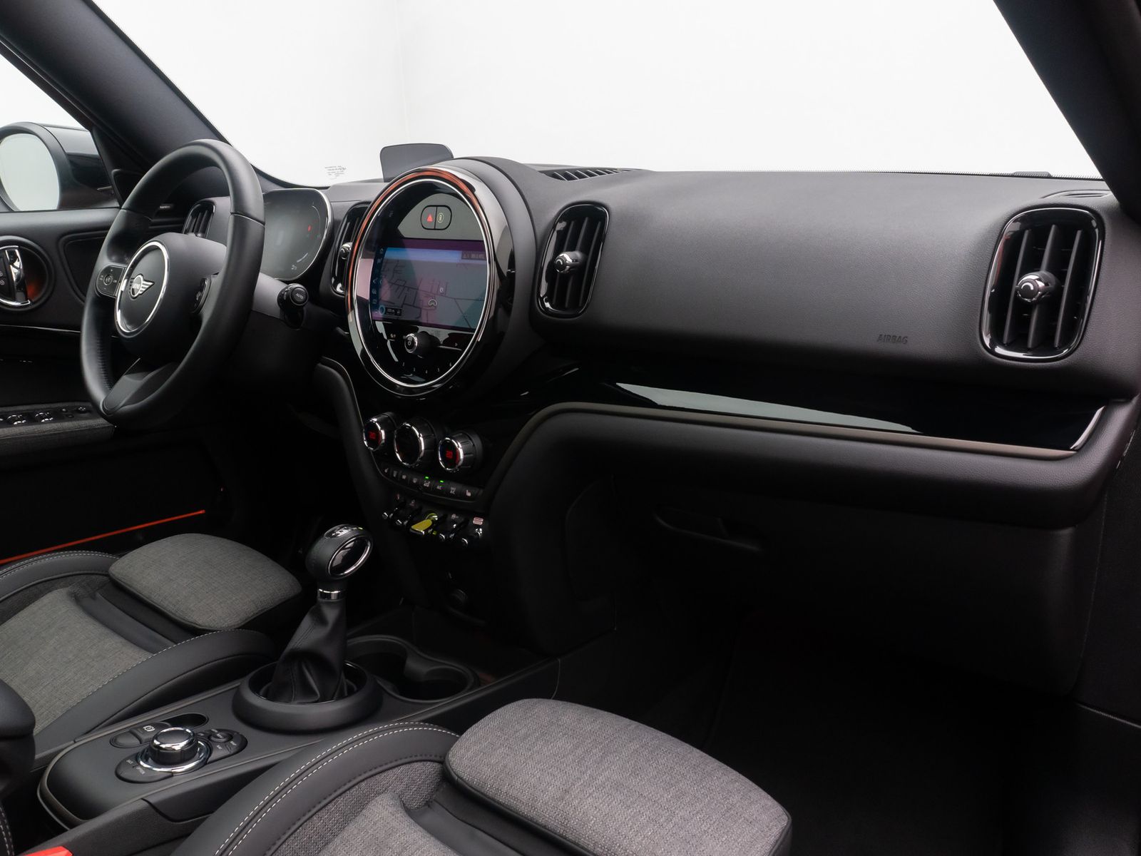 Fahrzeugabbildung MINI Countryman SE (Cooper) DAB HUD H/K Panorama Voll