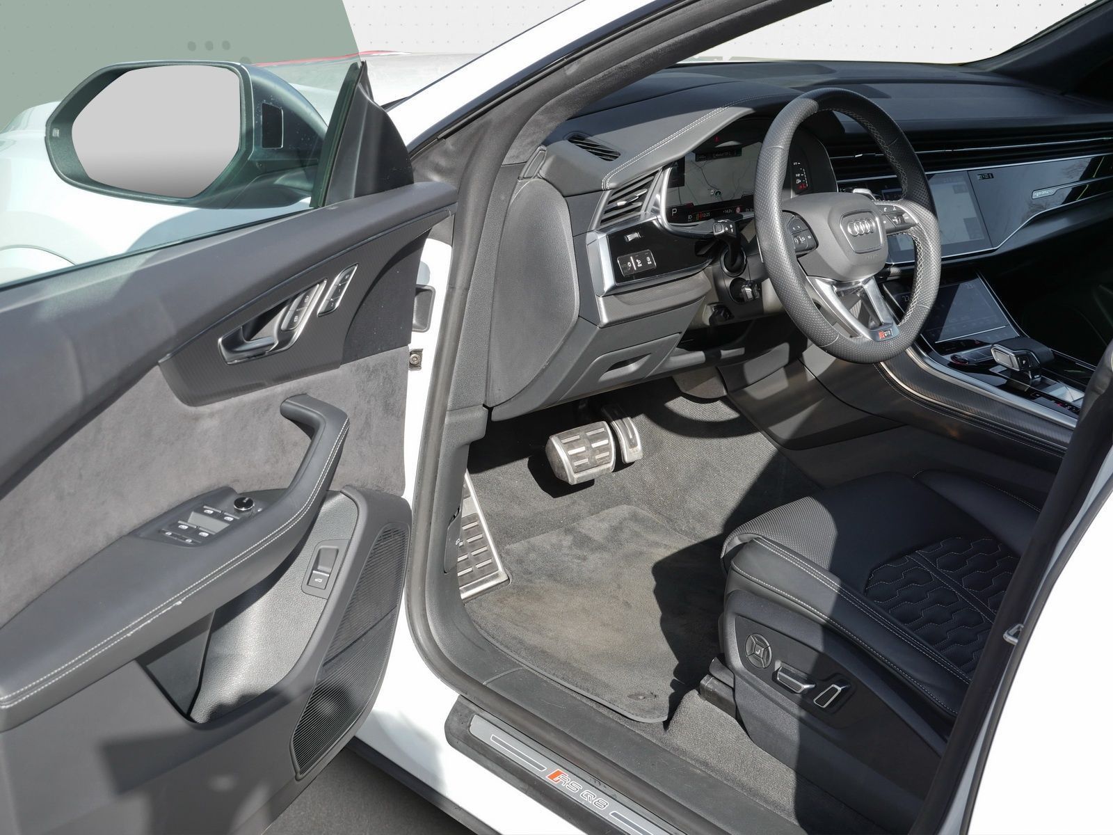 Audi RSQ8 - Bild 14
