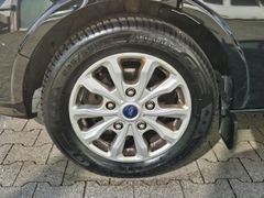 Fahrzeugabbildung Tourneo Connect Kombi 310 L1 Titanium 170