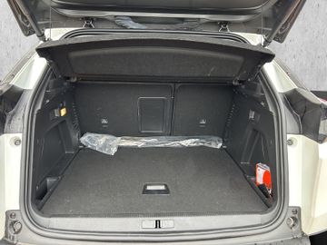 Peugeot 3008 Allure Pack 1.2 PureTech 130 Kam.+KeyLess
