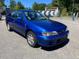Nissan Almera 1.6 Ambiente/  Automatik/Klima - Nissan Almera mit Benzin-Antrieb: Limousine