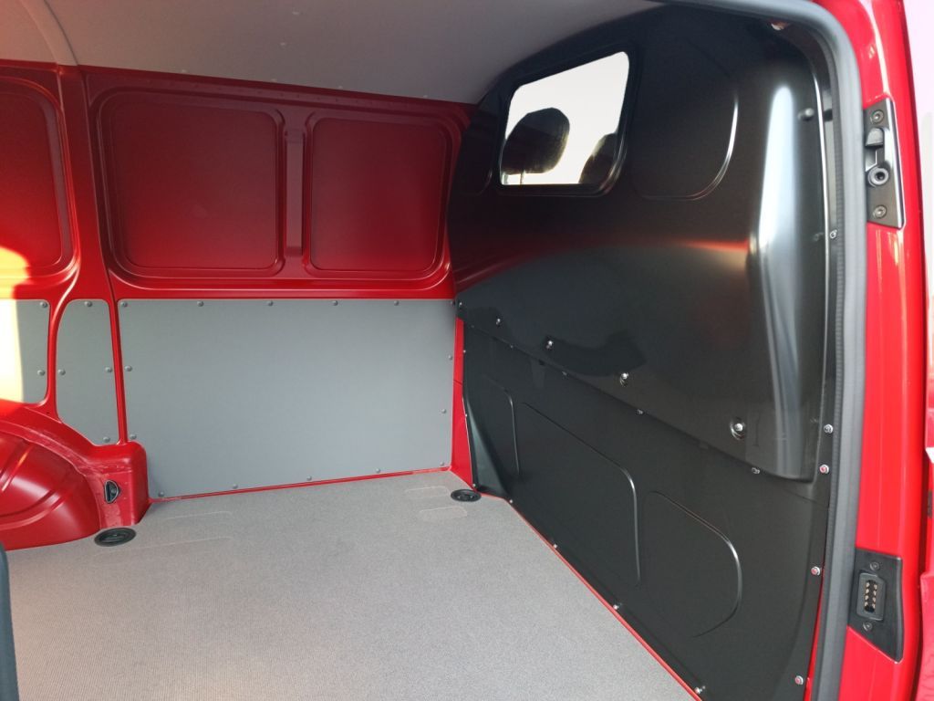 Fahrzeugabbildung Volkswagen Transporter T6.1 Kurz LED Komfort+ PDC RFK