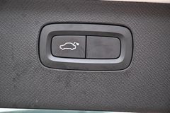 Fahrzeugabbildung Volvo XC90 B5 D AWD Autom Inscription*STDHZG*PANO*LUFT