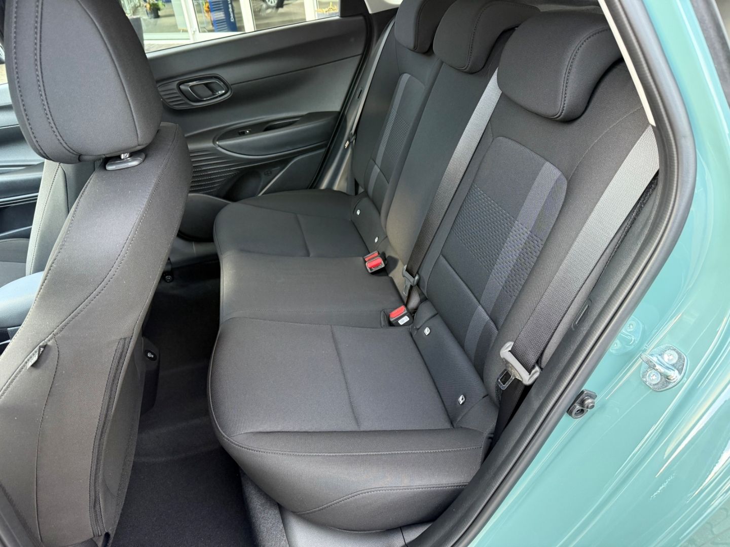 HYUNDAI i20 Select Family Navi Apple CarPlay Android Aut - Image 26