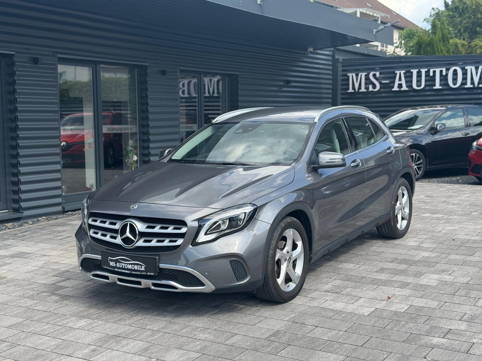 Mercedes-Benz GLA 180 Urban-1.Hand-Rü.Kamera-Led-Navi-Facelift
