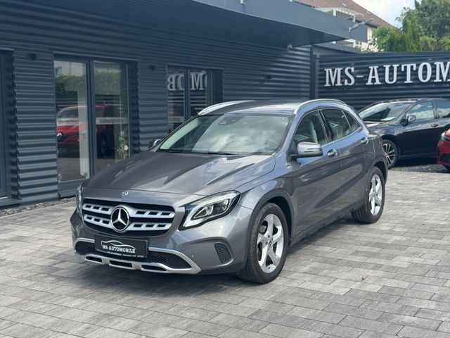 MERCEDES-BENZ GLA 180 Urban-1.Hand-Rü.Kamera-Led-Navi-Facelift