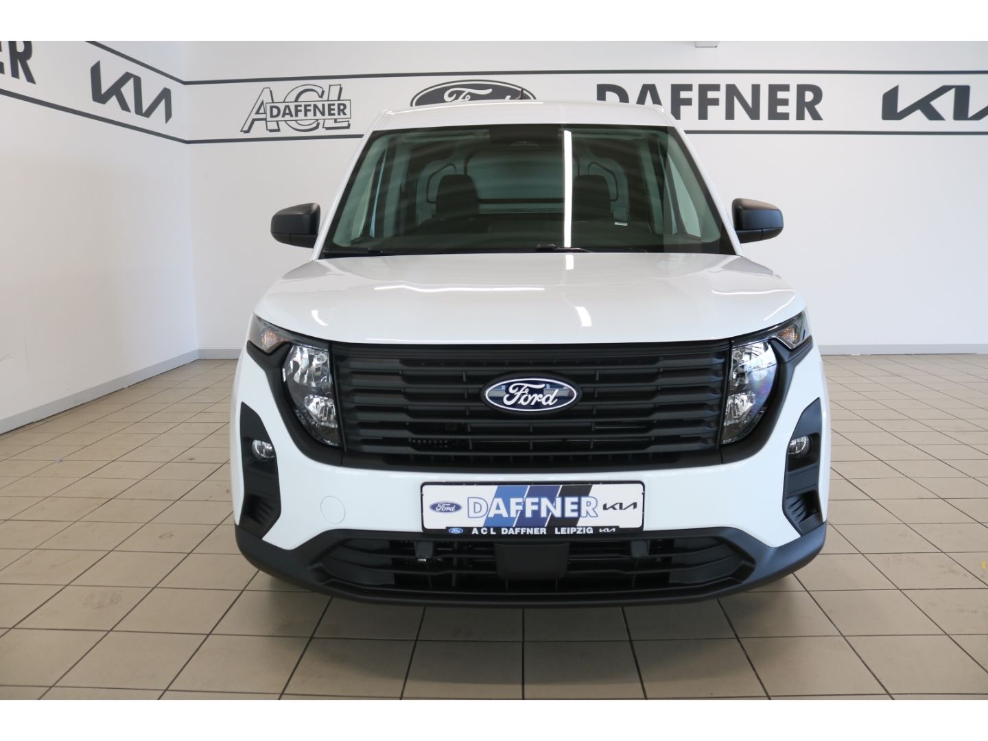 Fahrzeugabbildung Ford Transit Courier Trend 1.0 EcoBoost EU6e Apple Ca