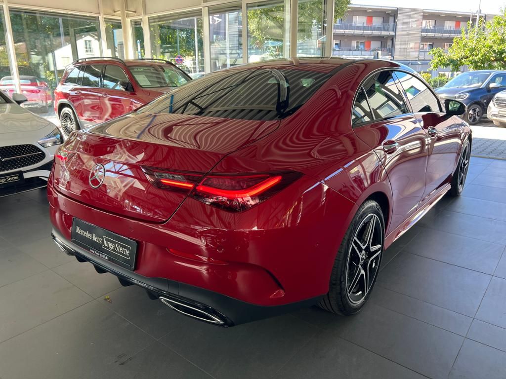 Mercedes-Benz CLA 200 d Night Pano Multib Prem 360 Verstelld foto 5