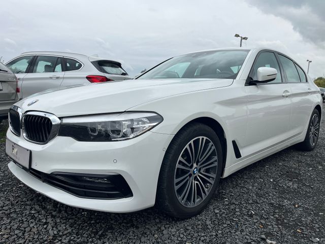 BMW 530d xDrive SPORT LINE*LEDER*NAVI*KAMERA*SHZ*PDC