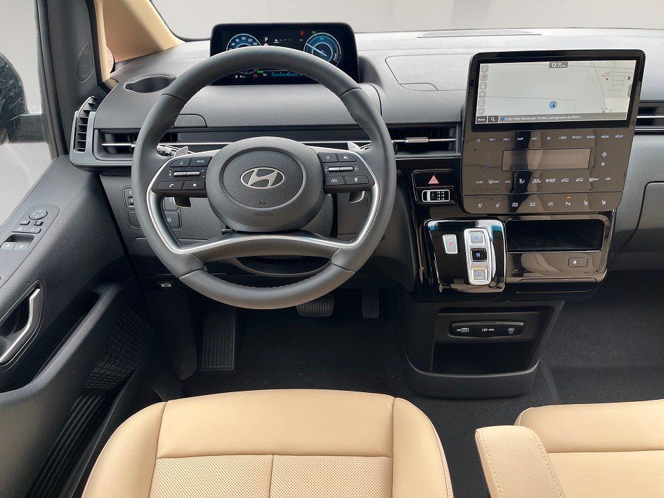 Fahrzeugabbildung Hyundai STARIA Hybrid 9-Sitzer Prime