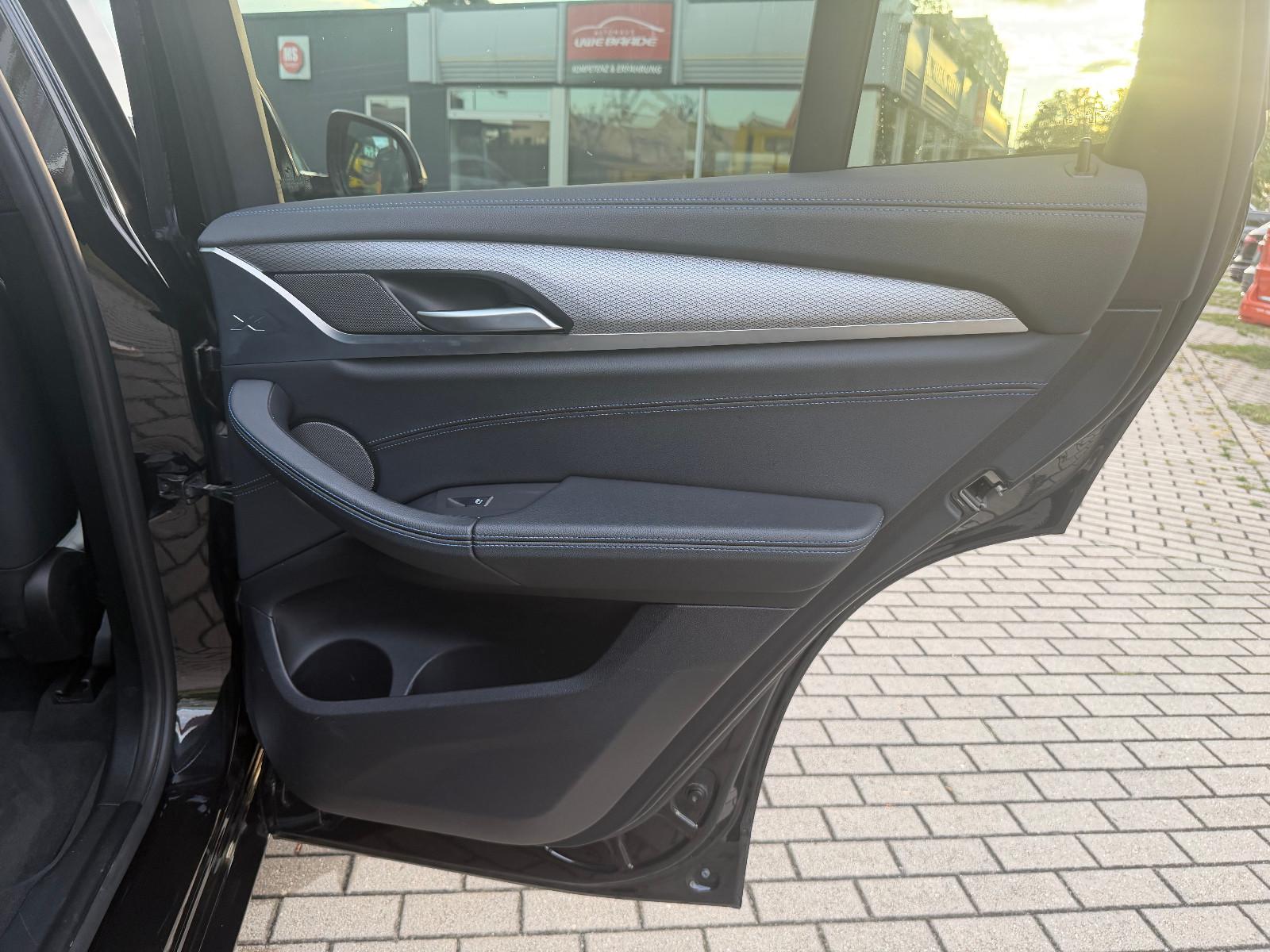 BMW X3 M40i Sport Autom. Pano Keyless Head Up AHK