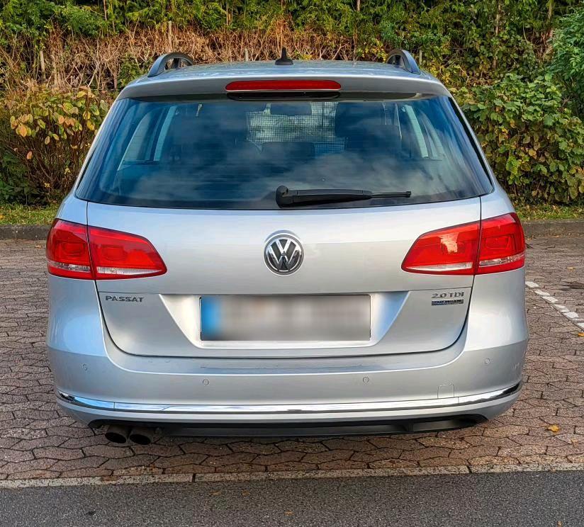 Volkswagen Passat 2011 — photo 5