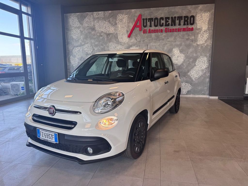 Image of Fiat 500L Urban