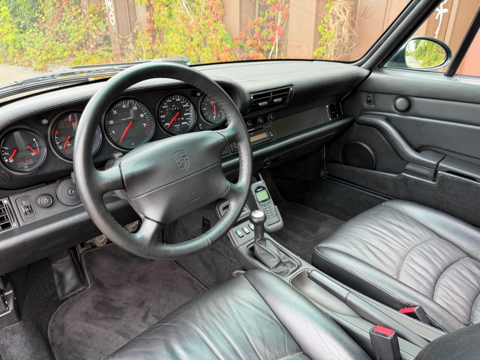 Porsche 993 Coupé / 18.944 KM / X51 / Owned since 1996
