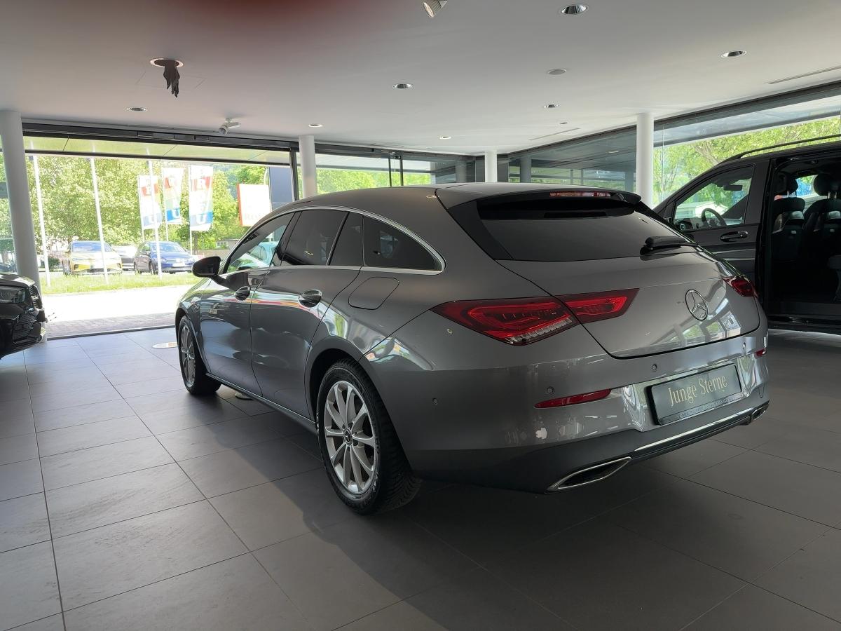 Mercedes-Benz CLA 180 SB PROGRESSIVE+PANO+STANDHEIZUNG+MULTIB+