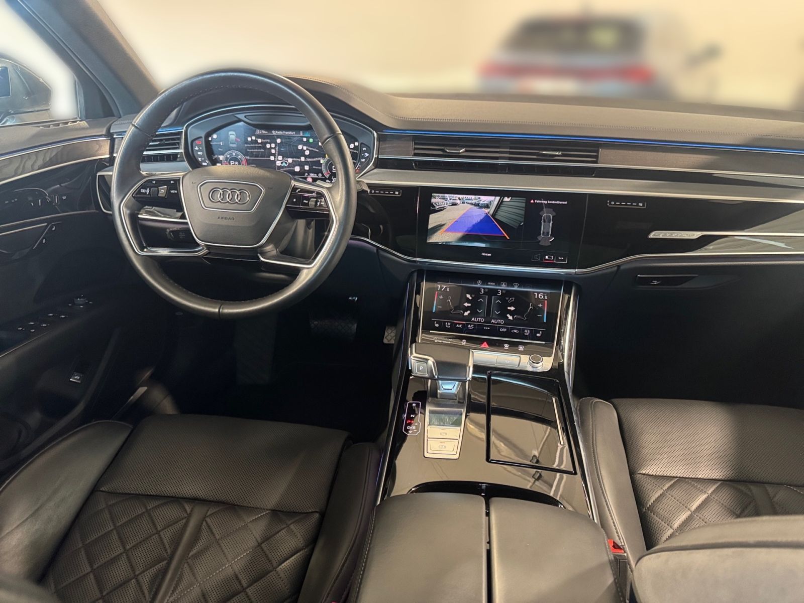 Audi A8 - Bild 22