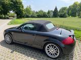 Audi TT Roadster 1.8T quattro 165 kW - - Audi TT aus 2001: Cabrio