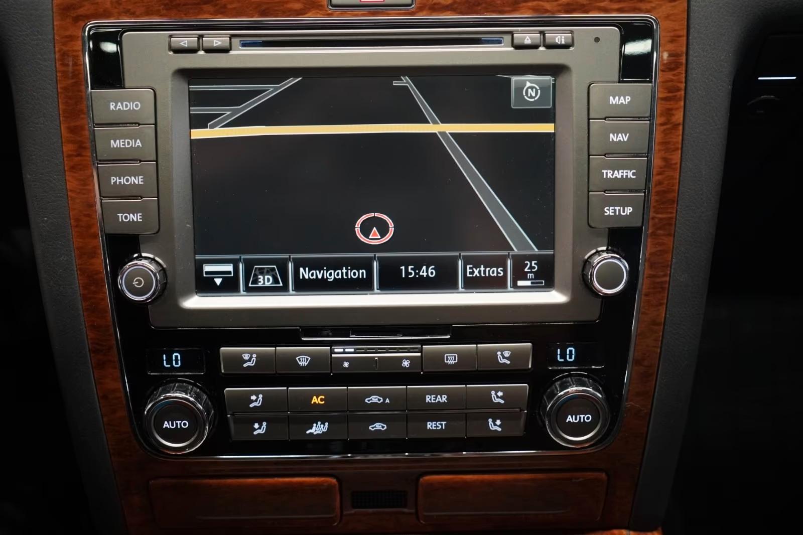 Volkswagen Phaeton 3.0 TDI V6 Lang 4Motion 3.Hand*Bi-Xenon*