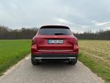 Mercedes-Benz GLC 300e AMG Hybrid, Junge-Sterne-Garantie - Mercedes-Benz GLC 300: Rot