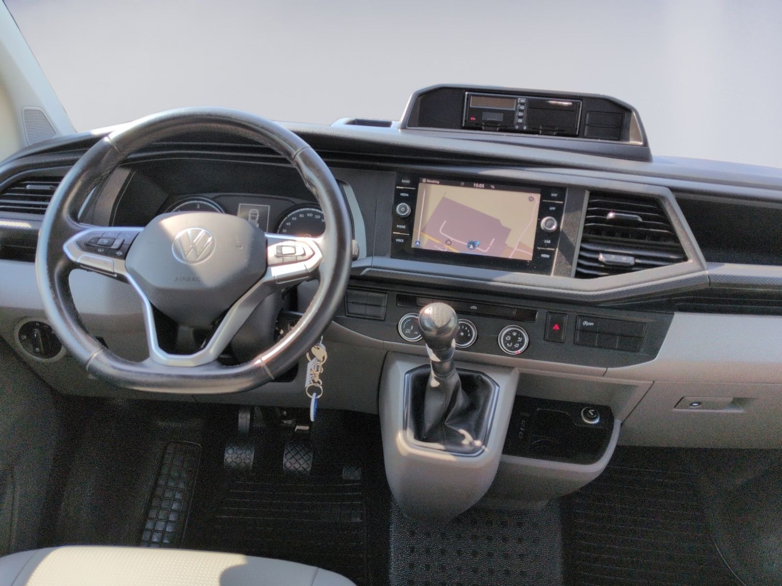T6.1 Mixto 2.0 TDI lang LED+NAVI+KLIMA