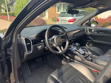 Porsche Cayenne - 12