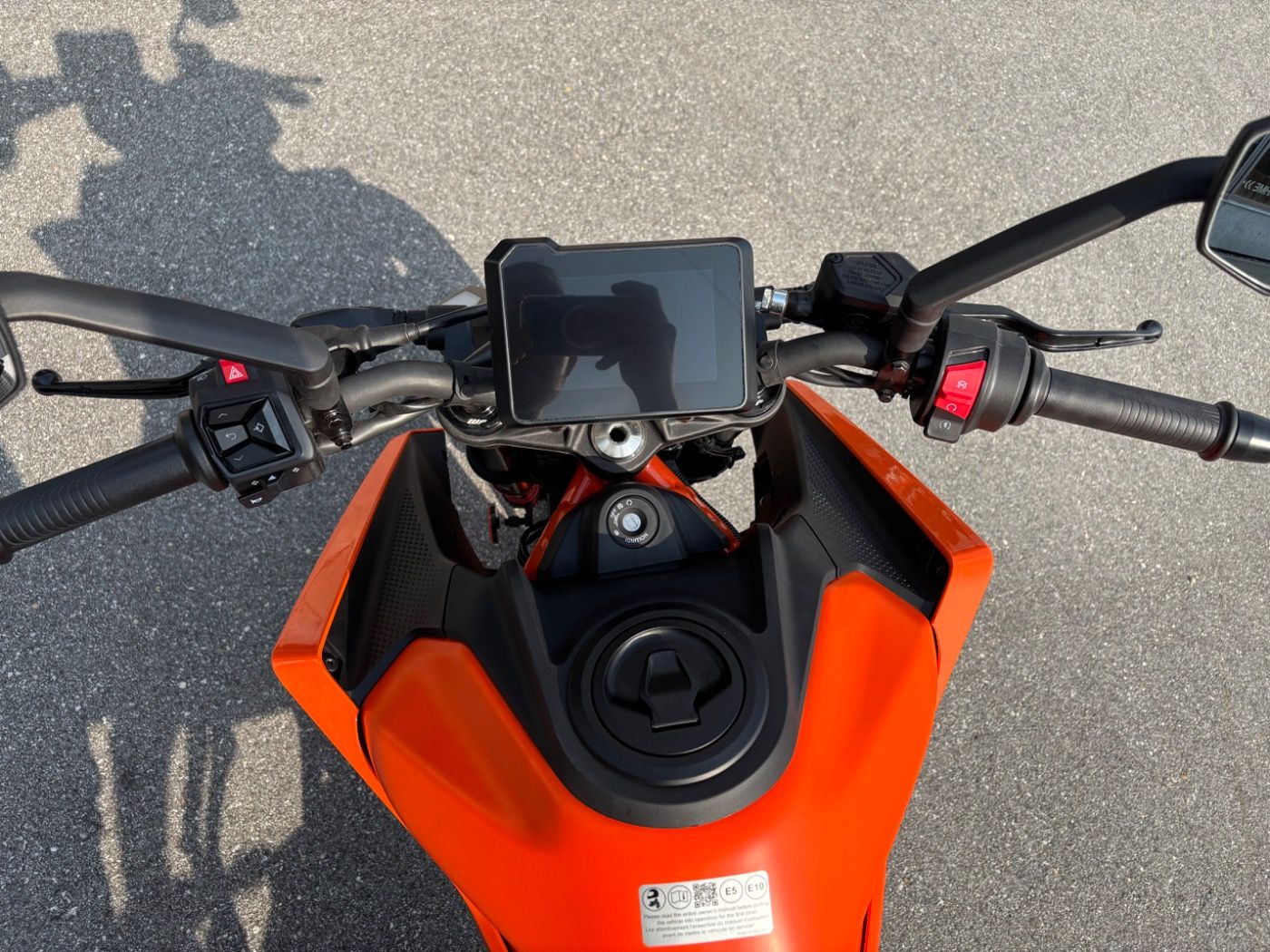 Fahrzeugabbildung KTM 390 Duke Modell 2025