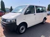 Volkswagen T5 Kombi 9 Sitzer Klima - Volkswagen Rettungswagen T 5