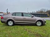 Skoda Superb 1.8 TSI DSG Elegance Elegance - gebrauchte Skoda Superb aus dem Jahr 2011