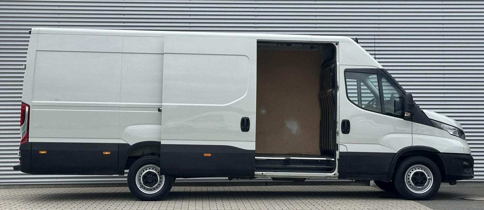 Iveco Daily 35S14V 2.3 410L L4H2 SUPER LANG Kasten