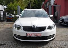 Fahrzeugabbildung Skoda Octavia Combi Elegance DSG Tempomat Klim SHZ PDC