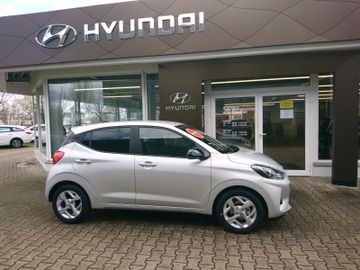 Fahrzeugabbildung Hyundai i10 1.0 Connect & Go NAVI RFK Bluelink